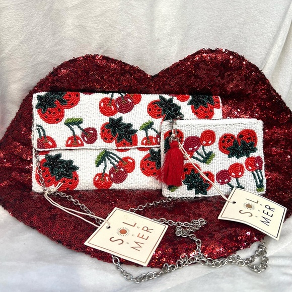 🍓🍒VIRAL SOL and MER Beaded Flap Cherry & Strawberry Clutch & Coin Pouch🍓🍒NWT - Picture 9 of 17